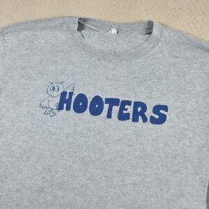 Vintage Hooters‎ Owl T-Shirt XL Gray "And A Bush" Graphic Tee Anvil TearAway